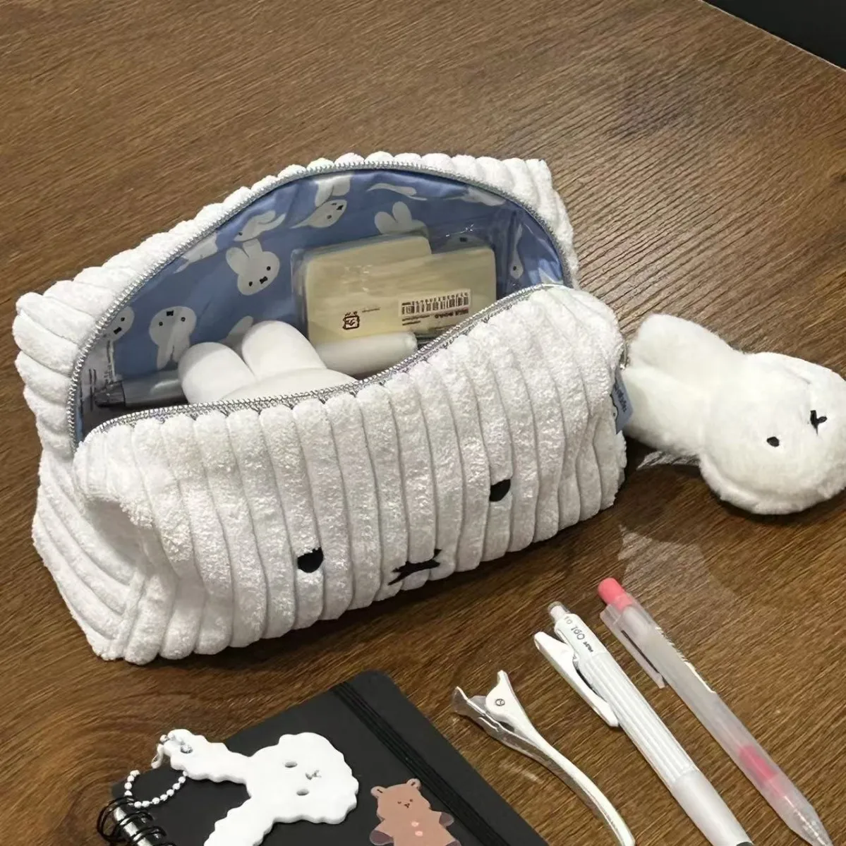 Miffy Plüsch-Cord-Stiftetui, g – Stationery Supplier Bewertung und Preis